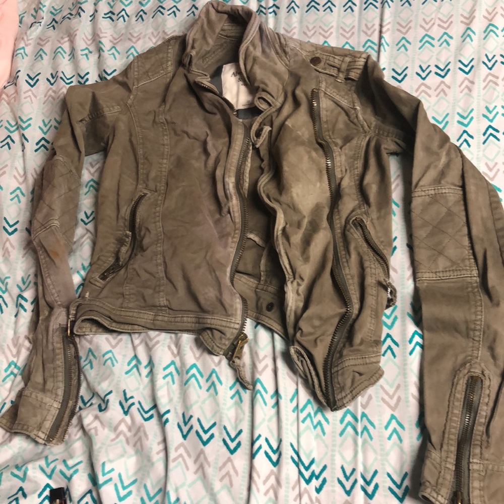 Olive green American eagle army jacket